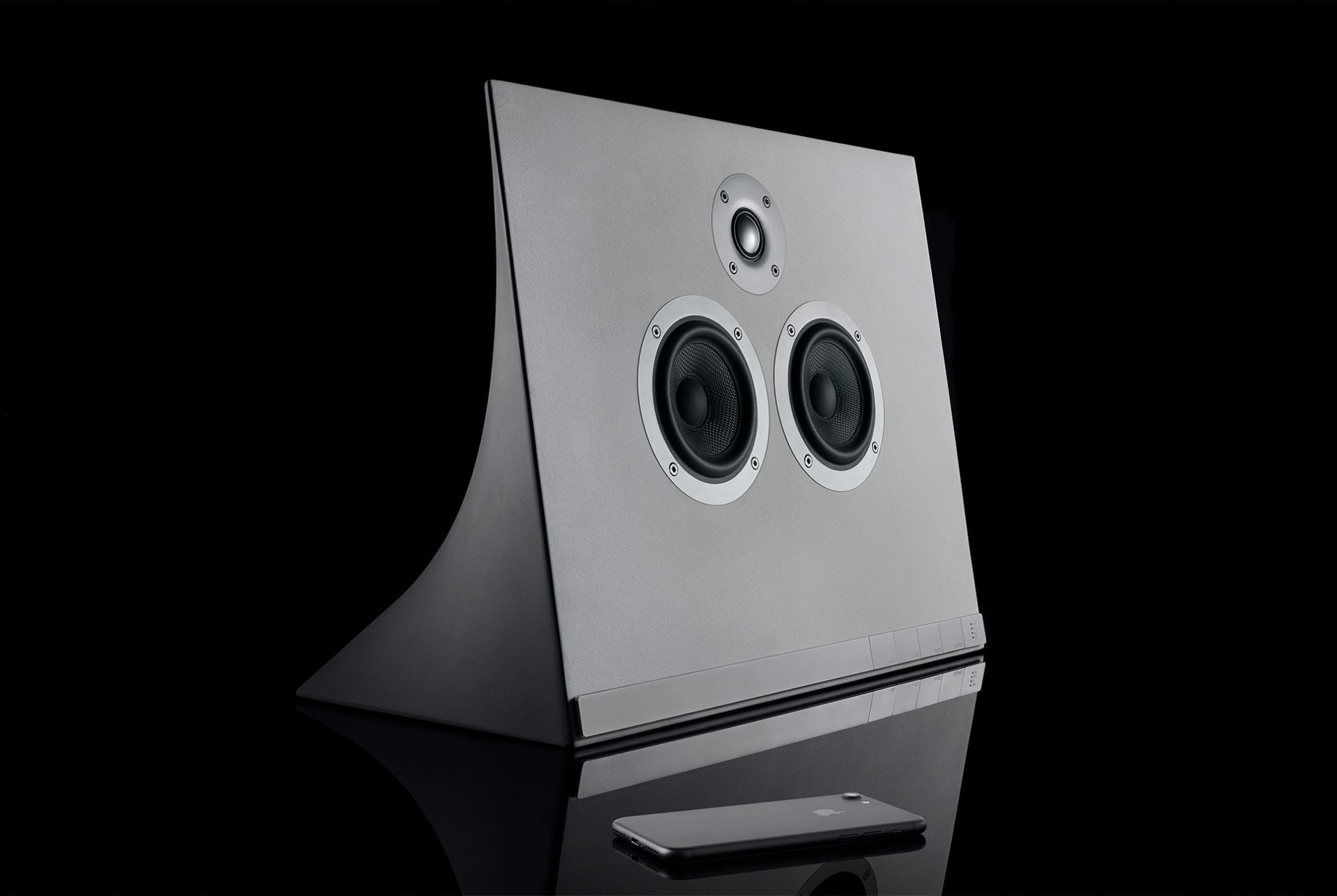 concrete speaker