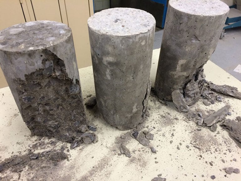 Concrete cylinder Break test