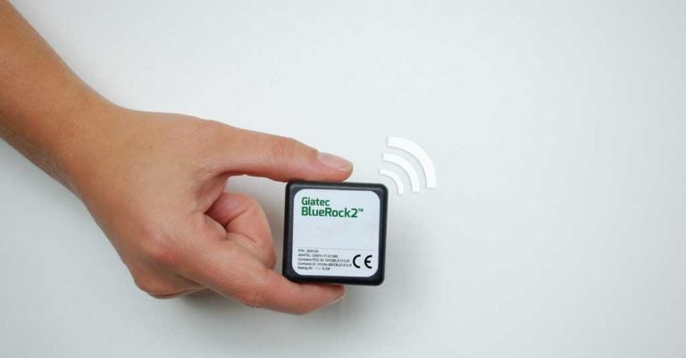 BlueRock2 wireless rh sensor emitting signals