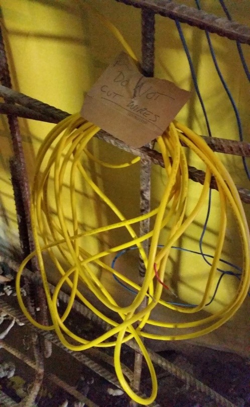 Wired-thermocouples-do-not-cut-wires